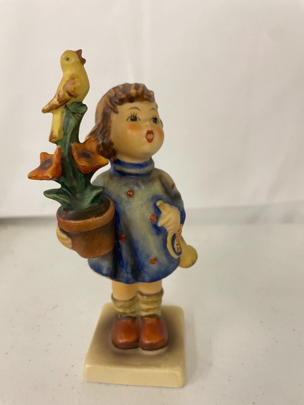 Vintage Goebel M.I Hummel Congratulations #17 TMK-5 Porcelain Home Decor Germany